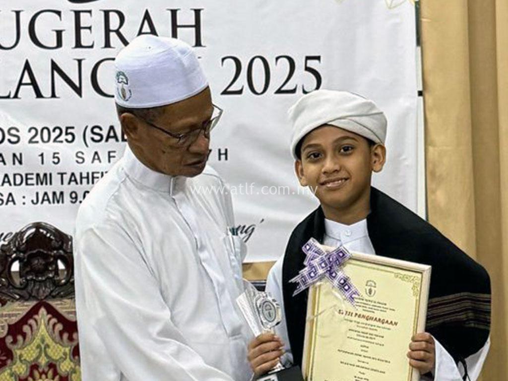 Majlis Seluhur Budi & Kecemerlangan Murid Akademi Tahfiz Lil Faaizin 2025 3 atlf com my images 0020