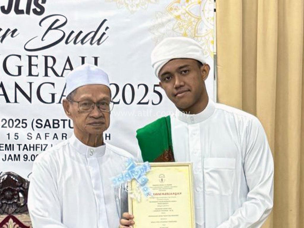 Majlis Seluhur Budi & Kecemerlangan Murid Akademi Tahfiz Lil Faaizin 2025 4 atlf com my images 0021