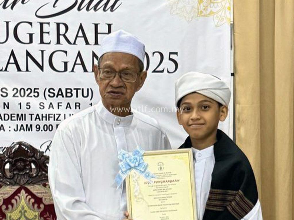 Majlis Seluhur Budi & Kecemerlangan Murid Akademi Tahfiz Lil Faaizin 2025 7 atlf com my images 0024