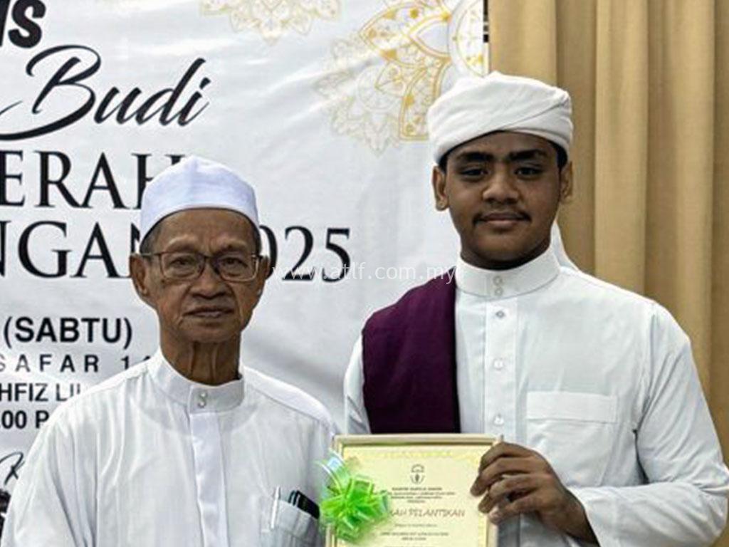 Majlis Seluhur Budi & Kecemerlangan Murid Akademi Tahfiz Lil Faaizin 2025 16 atlf com my images 0033