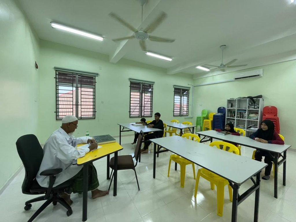 kelas-mengaji-kanak-kanak-lelaki-dan-perempuan-akademi-tahfiz-lil-faaizin-atlf-2026